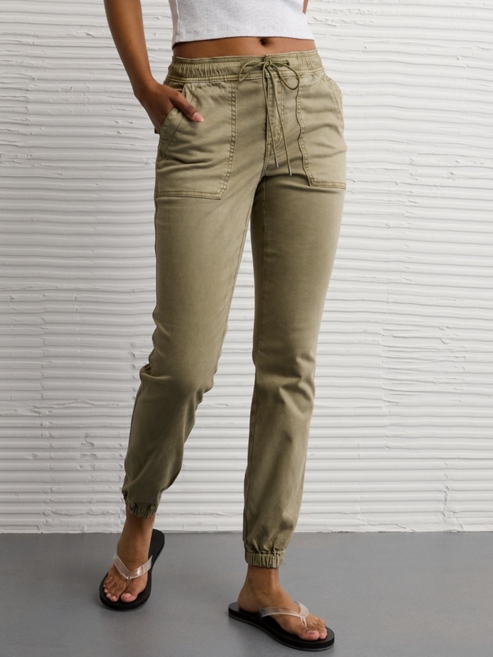 Women’s AE Olive Green Jeggings